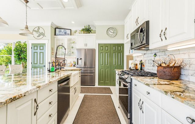 2 S Oak Forest Dr, Okatie, SC 29909