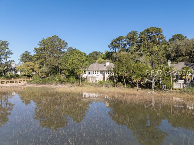 2 S Oak Forest Dr, Okatie, SC 29909