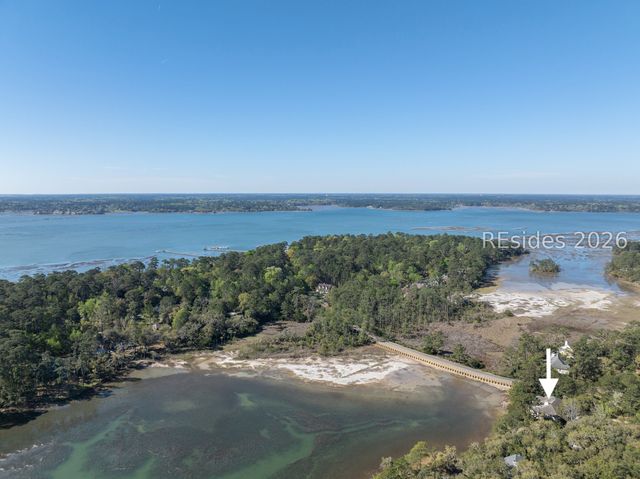 2 S Oak Forest Dr, Okatie, SC 29909