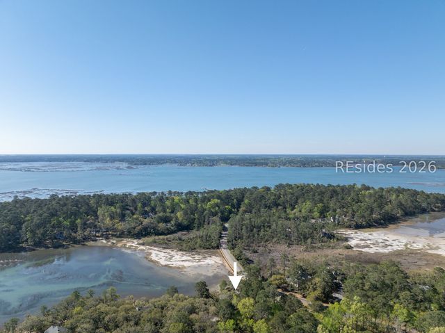 2 S Oak Forest Dr, Okatie, SC 29909