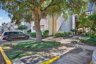 8527 Hearth Drive 32, Houston, TX 77054