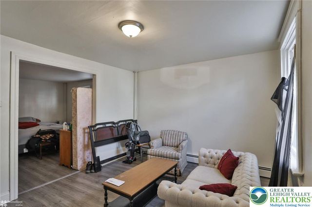 132 West Chew Street, Allentown City, PA 18102