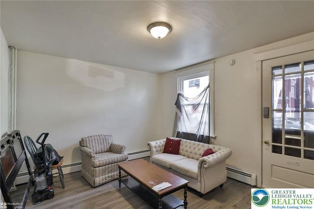 132 West Chew Street, Allentown City, PA 18102