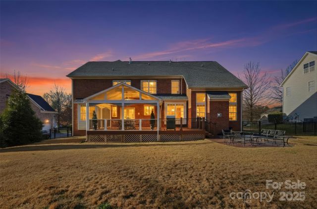 3214 Blackburn Drive, Waxhaw, NC 28173