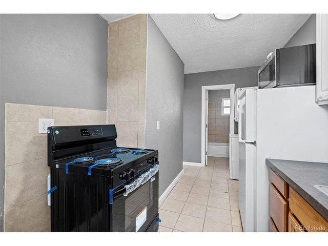1105 S Zenobia St, Denver, CO 80219