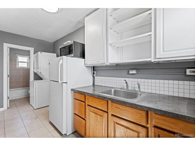 1105 S Zenobia St, Denver, CO 80219
