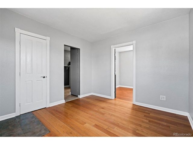 1105 S Zenobia St, Denver, CO 80219