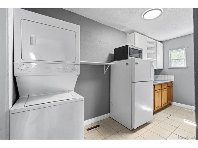 1105 S Zenobia St, Denver, CO 80219