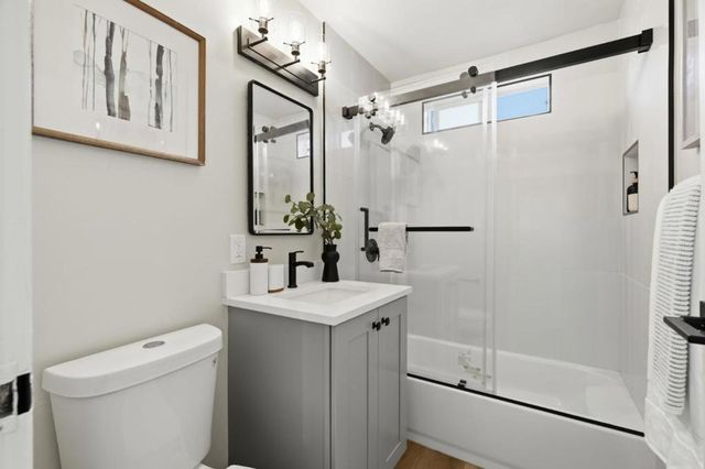 886 Brent Drive, Cupertino, CA 95014