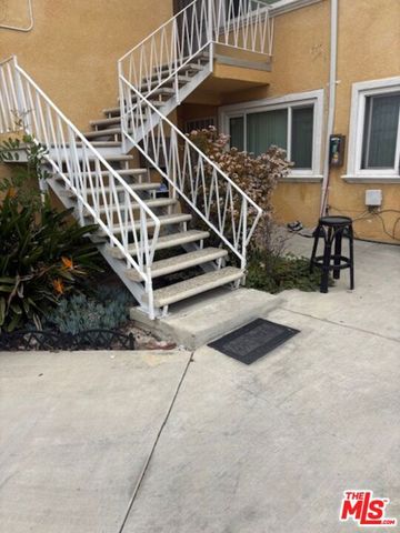 1712 S Ridgeley Drive 4, Los Angeles, CA 90019