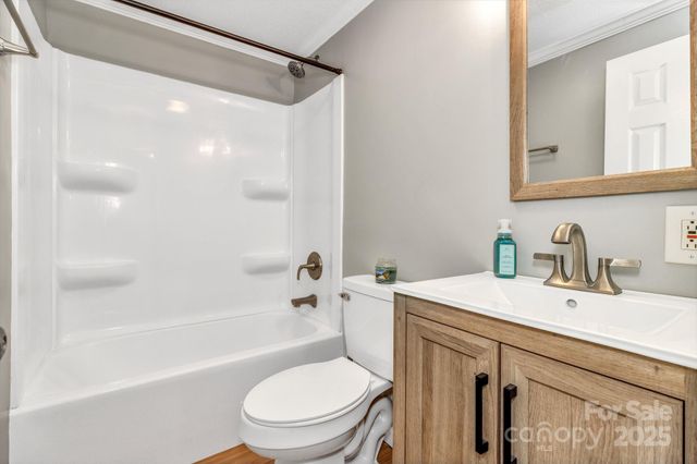 118 Heather Drive, Asheville, NC 28806