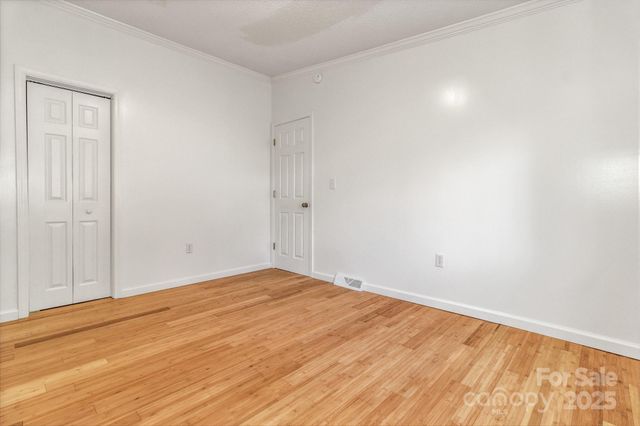 118 Heather Drive, Asheville, NC 28806