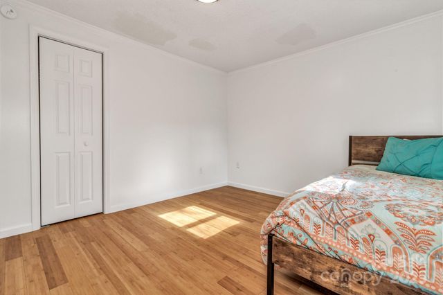 118 Heather Drive, Asheville, NC 28806