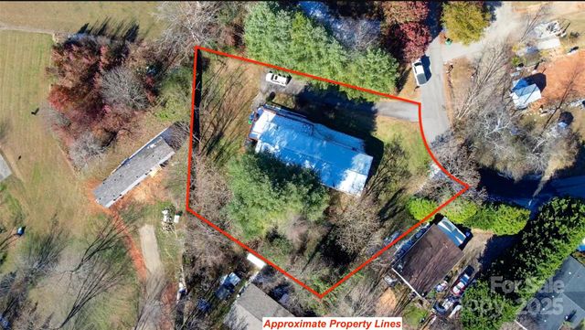 118 Heather Drive, Asheville, NC 28806