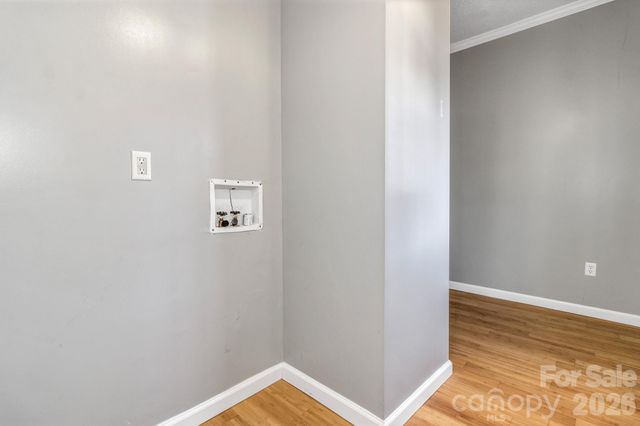 118 Heather Drive, Asheville, NC 28806