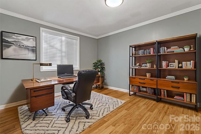 118 Heather Drive, Asheville, NC 28806