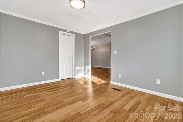 118 Heather Drive, Asheville, NC 28806