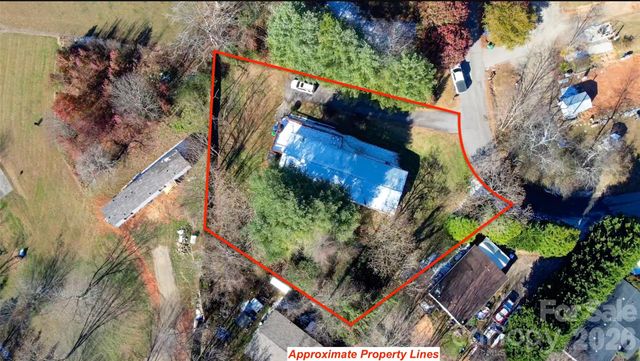 118 Heather Drive, Asheville, NC 28806