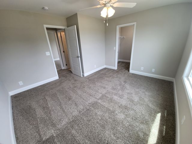 201 King Rd, Clarksville, TN 37042