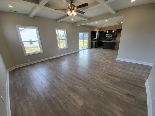 201 King Rd, Clarksville, TN 37042