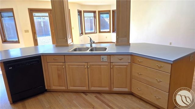 373 Stewart Ct S, Billings, MT 59105