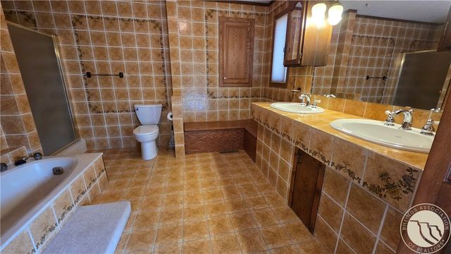 373 Stewart Ct S, Billings, MT 59105