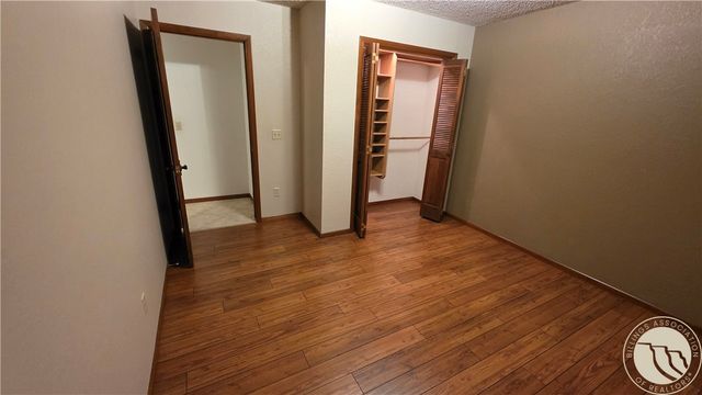 373 Stewart Ct S, Billings, MT 59105