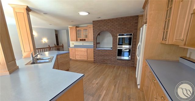 373 Stewart Ct S, Billings, MT 59105