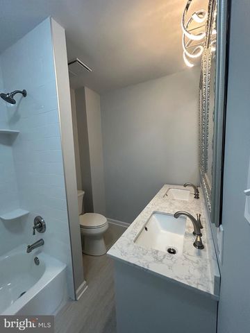 128 DENBIGH TER, West Chester, PA 19380