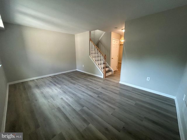 128 DENBIGH TER, West Chester, PA 19380