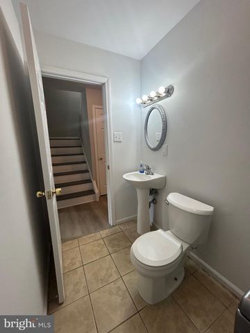 128 DENBIGH TER, West Chester, PA 19380