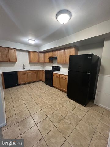 128 DENBIGH TER, West Chester, PA 19380