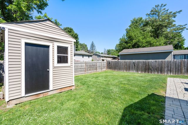 31 Cowan Street, Suffield, CT 06078