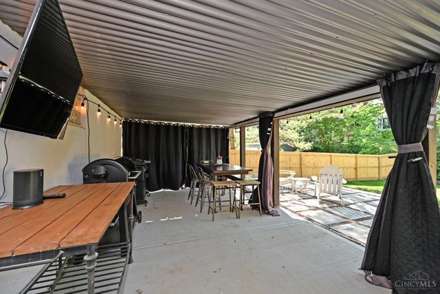 3697 Saybrook Avenue, Cincinnati, OH 45208