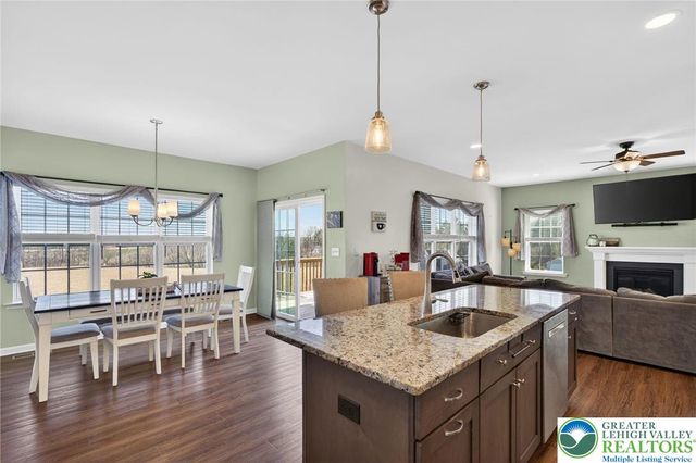 5053 Lilac Drive, North Whitehall Twp, PA 18078