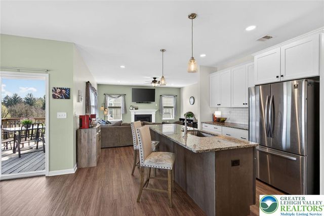 5053 Lilac Drive, North Whitehall Twp, PA 18078