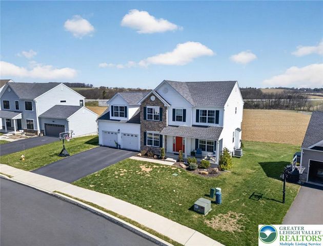 5053 Lilac Drive, North Whitehall Twp, PA 18078