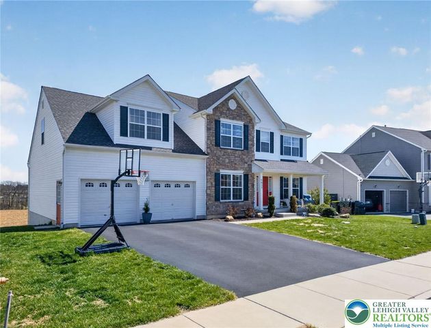 5053 Lilac Drive, North Whitehall Twp, PA 18078