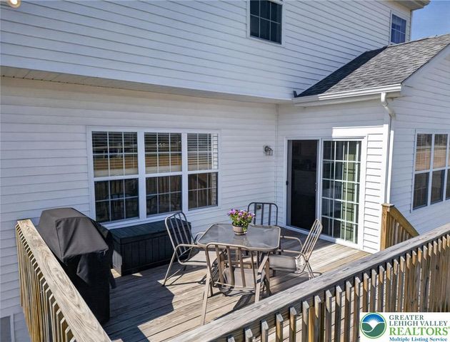 5053 Lilac Drive, North Whitehall Twp, PA 18078