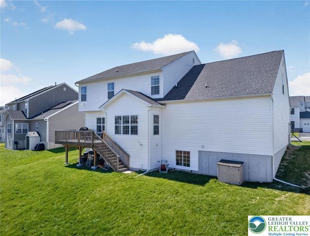 5053 Lilac Drive, North Whitehall Twp, PA 18078