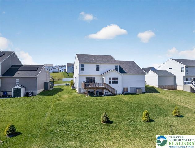 5053 Lilac Drive, North Whitehall Twp, PA 18078