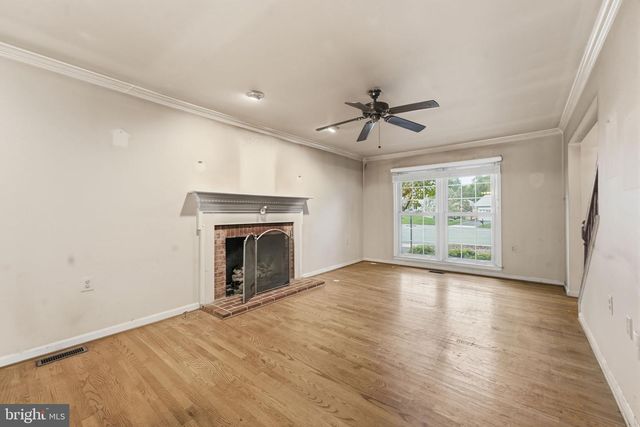4422 BERWICK PL, Woodbridge, VA 22192