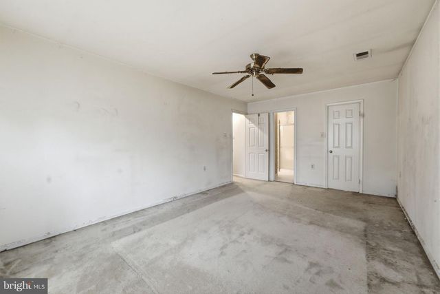 4422 BERWICK PL, Woodbridge, VA 22192