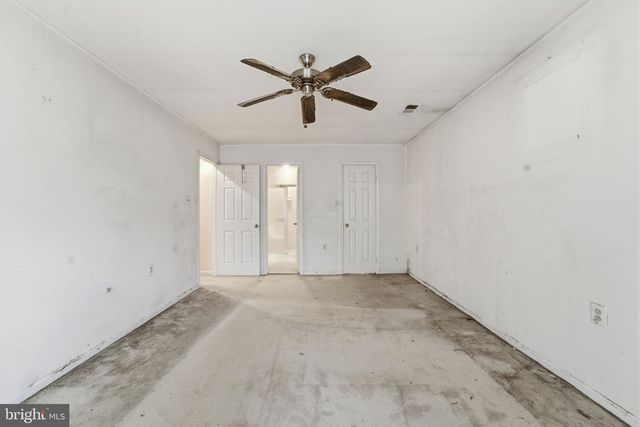 4422 BERWICK PL, Woodbridge, VA 22192