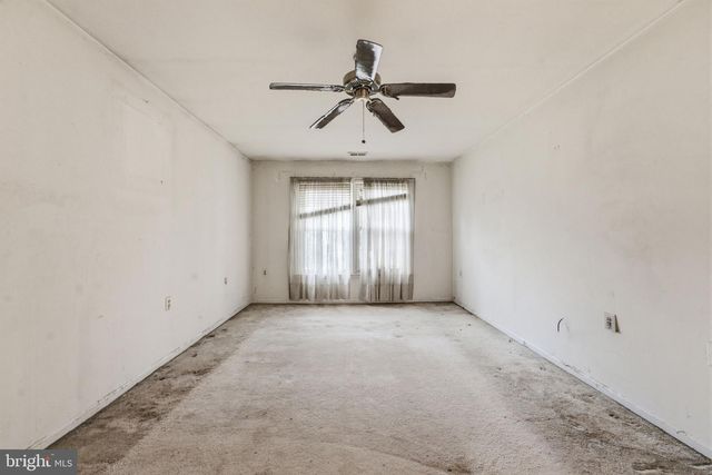 4422 BERWICK PL, Woodbridge, VA 22192