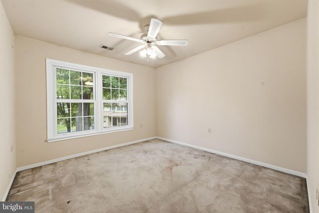 4422 BERWICK PL, Woodbridge, VA 22192