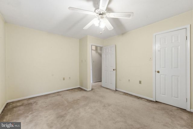 4422 BERWICK PL, Woodbridge, VA 22192