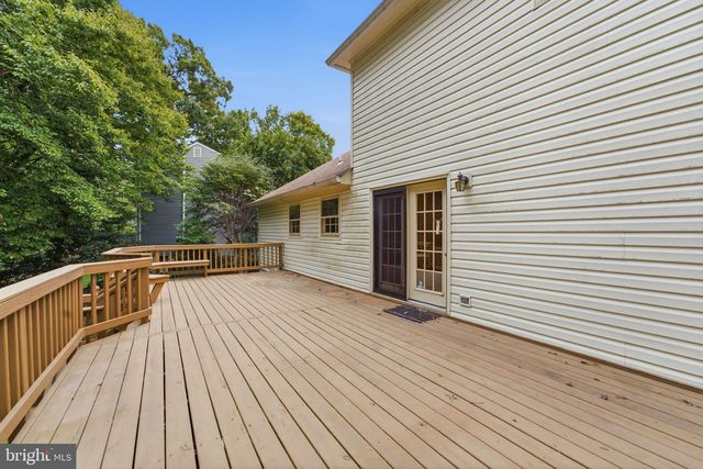 4422 BERWICK PL, Woodbridge, VA 22192
