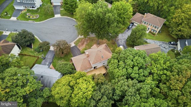 4422 BERWICK PL, Woodbridge, VA 22192