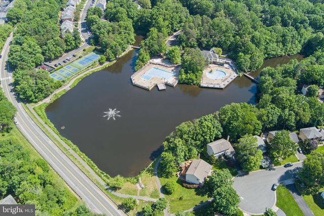 4422 BERWICK PL, Woodbridge, VA 22192